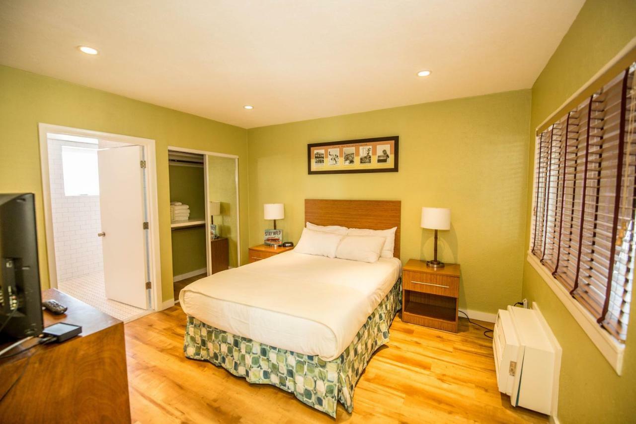 Blue Palms Resort Wildwood Exterior foto